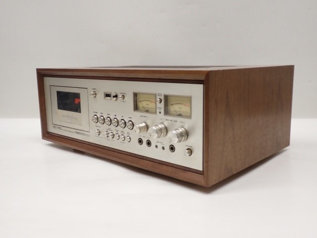 AKAI アカイ GXC-760D 3ヘッド・3モーター構成ステレオカセット AKAI アカイ GXC-760D 3ヘッド・3モーター構成ステレオカセット