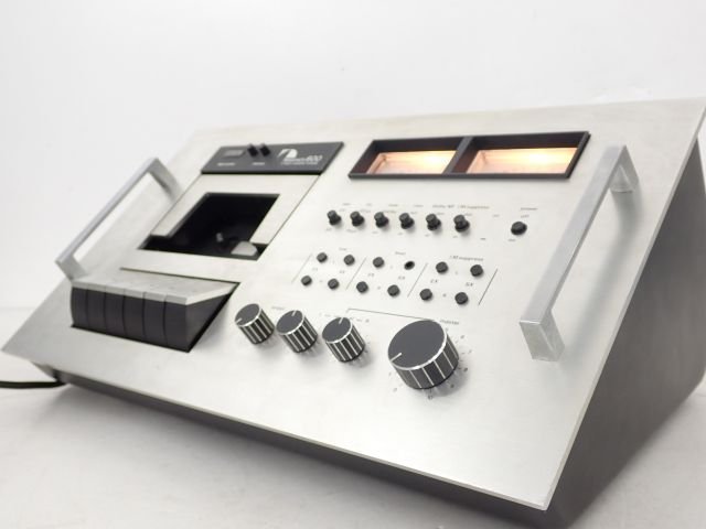 Nakamichi 2ヘッドカセットコンソール/カセットデッキ Nakamichi 600