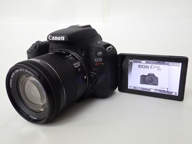 外観良品 CANON EOS KISS X9 ダブルズームキット (EF-S 18-55/55-250mm F4-5.6 IS STM) キヤノン デジタル一眼レフカメラ ◎ 65D68-1_画像2