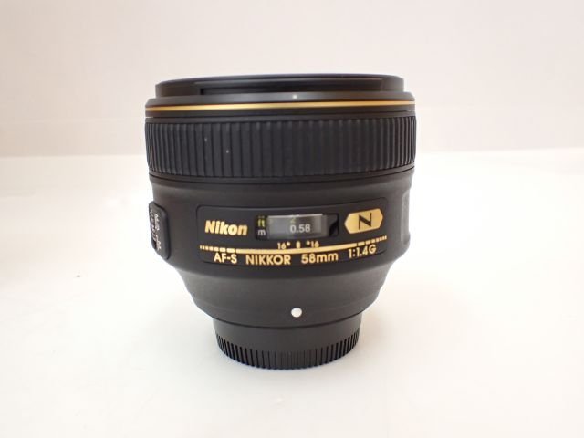 【良品】 Nikon ニコン 大口径標準単焦点レンズ AF-S NIKKOR 58mm F1.4G ポーチ/説明書/元箱付き □ 65F28-7_画像5