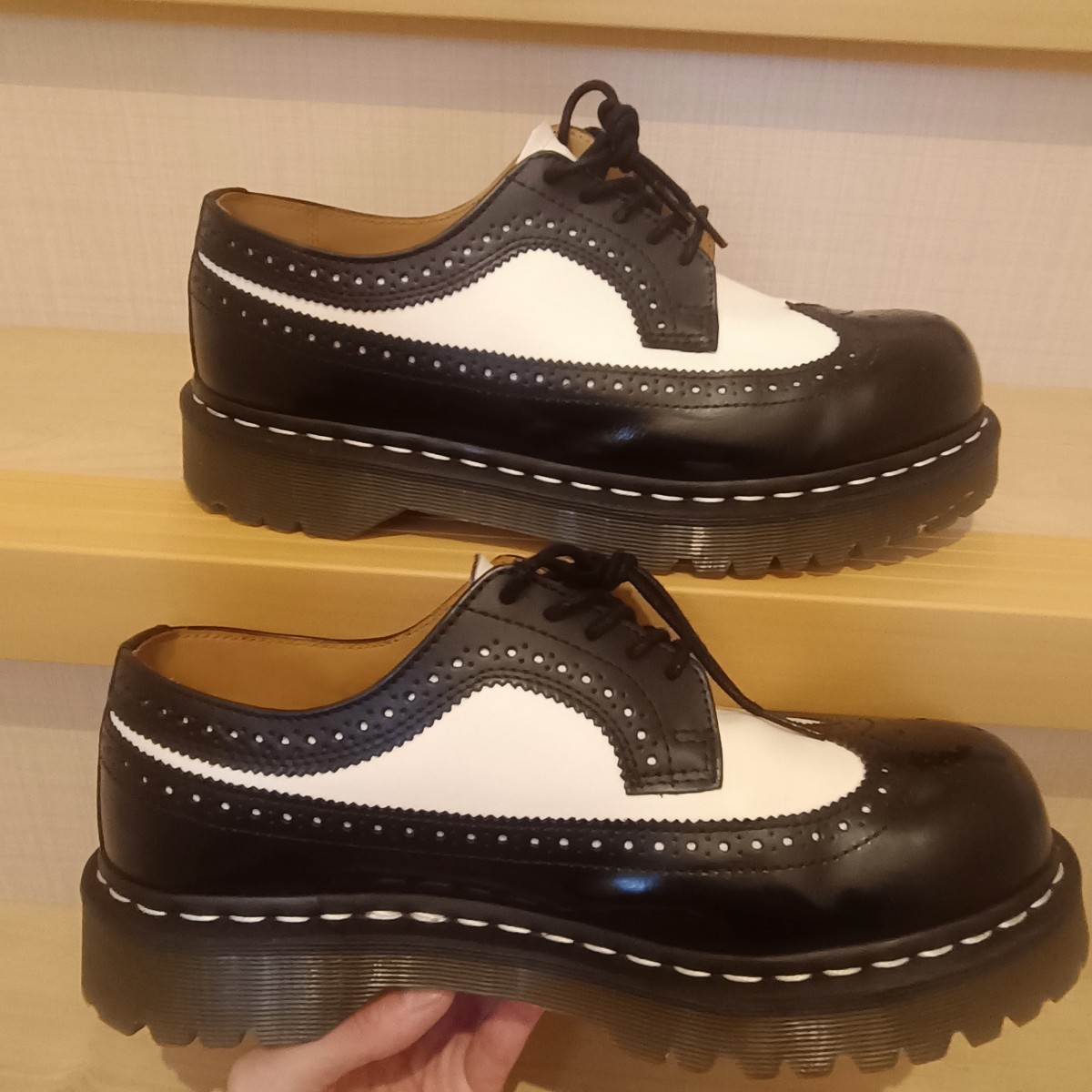 Dr.Martens ウィングチップ メンズ 厚底  5ホール