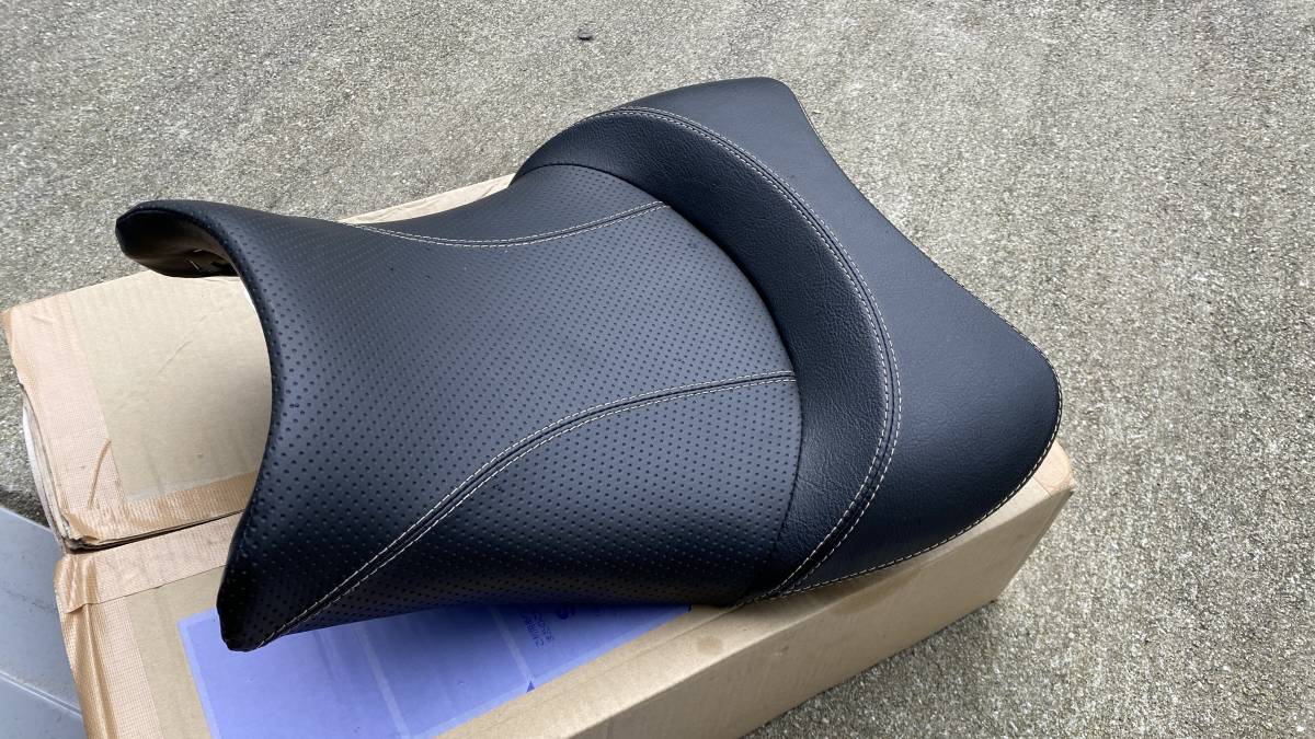 GSX1300R 隼 カスタム ローダウンシート 2008年~ 良品 | www