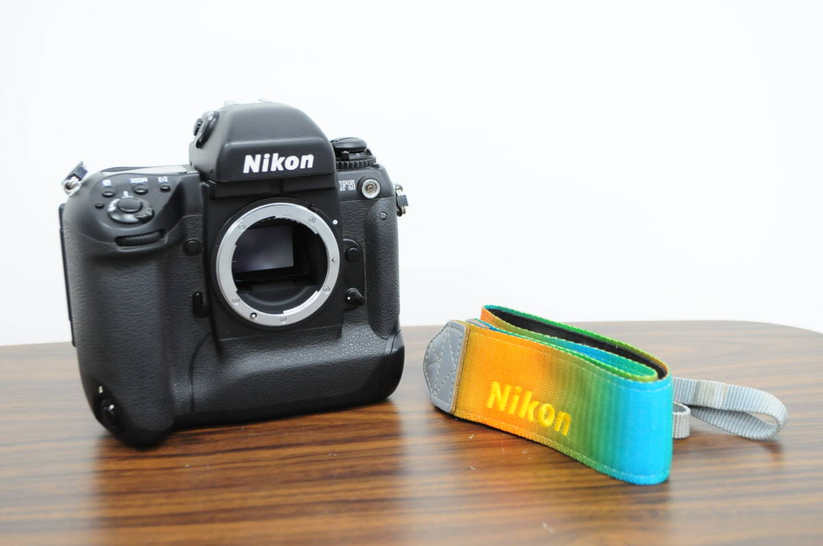 Nikon F5 ボディ フィルムカメラ ニコン #U079 preludemusical.com.br