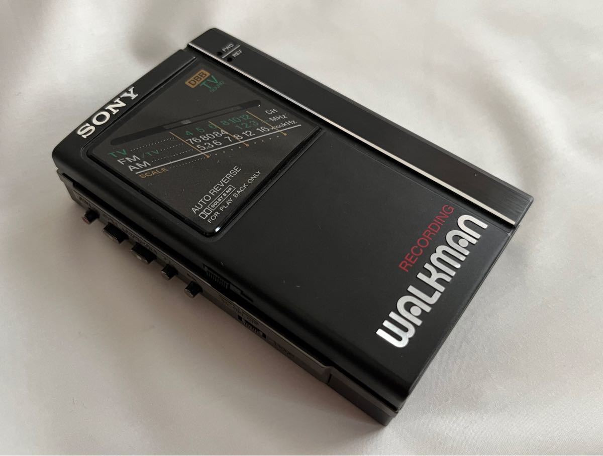 ジャンク美品 WM-F404 SONY ラジオカセットレコーダー WALKMAN