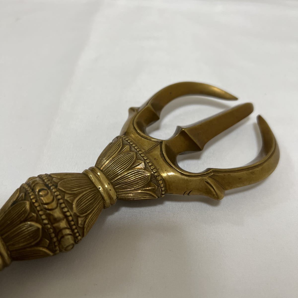 大型【三鈷杵】密教 仏具 法具 寺院 袈裟 僧侶 仏教 法衣 袈裟 大型【三鈷杵】密教 仏具 法具 寺院 袈裟 僧侶 仏教 法衣 袈裟