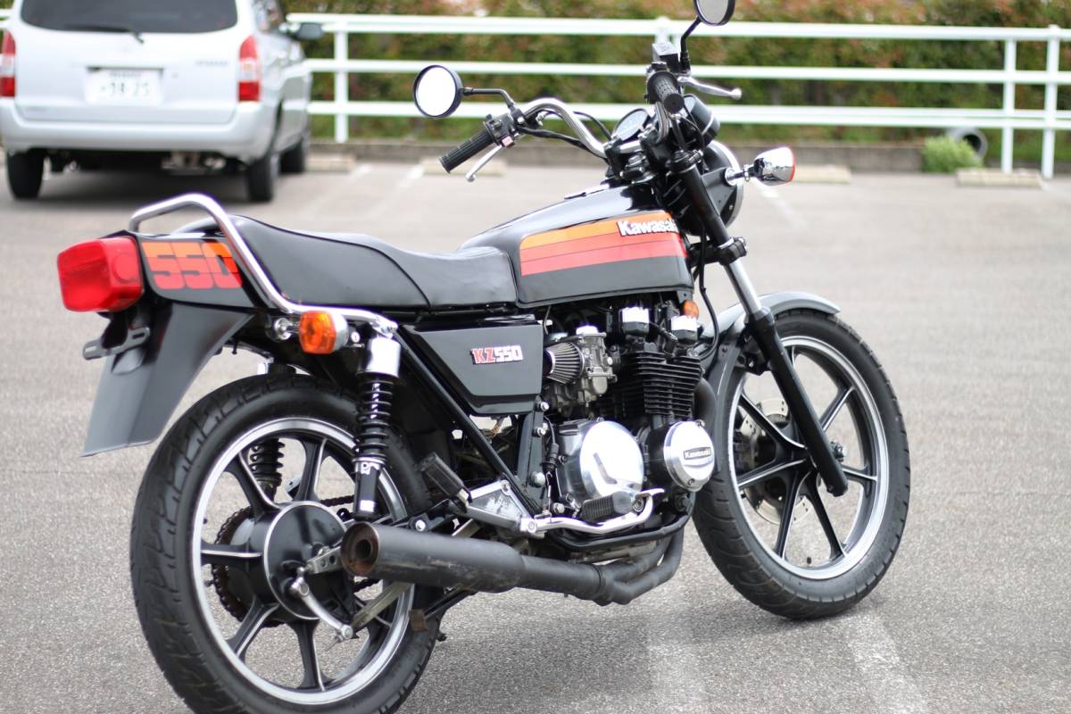☆ 1円スタート売り切りセール! KAWASAKI KZ550 最終モデル ☆ 1円スタート売り切りセール! KAWASAKI KZ550 最終モデル