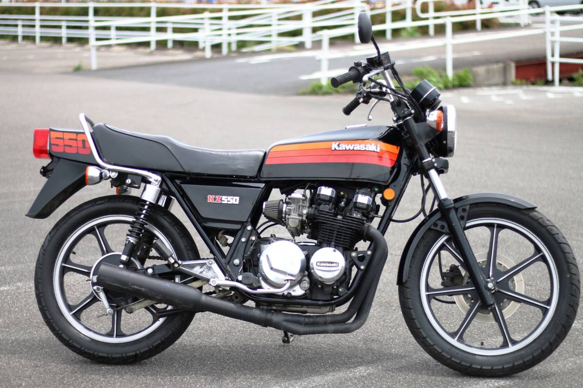 ☆ 1円スタート売り切りセール! KAWASAKI KZ550 最終モデル ☆ 1円スタート売り切りセール! KAWASAKI KZ550 最終モデル