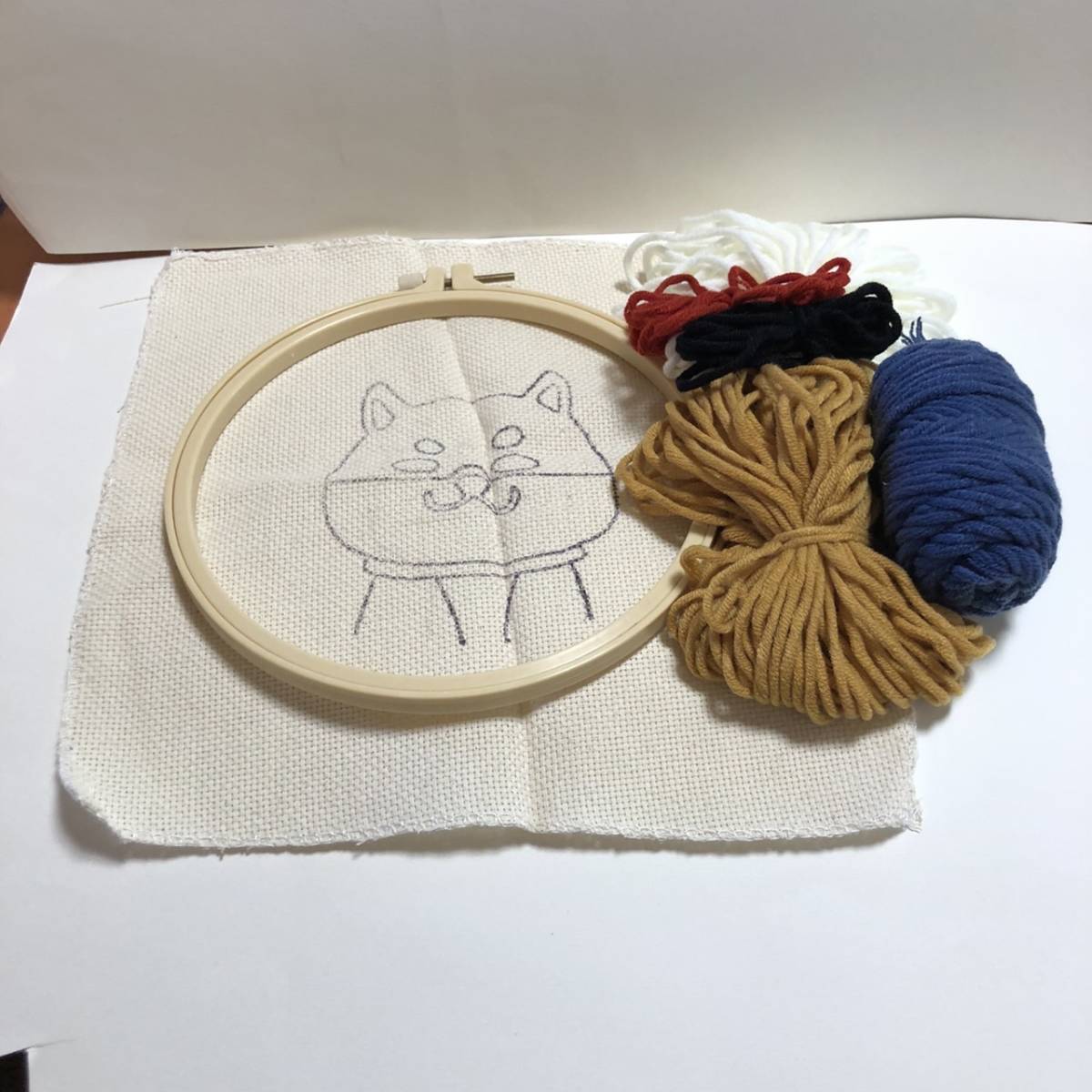 ★ガイド付き|パンチニードル専用|キット|柴犬柄|刺繍枠★ 手芸/簡単/初心者/刺しゅう/ニードルパンチ/刺繍専用布 [匿名配送 毎日発送]