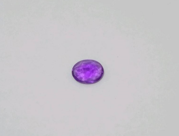  натуральный аметист разрозненный 1.6ct 0.3g маленький царапина есть 