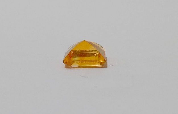 天然 シトリン (黄水晶)　ルース　0.8ct　0.2g_画像4