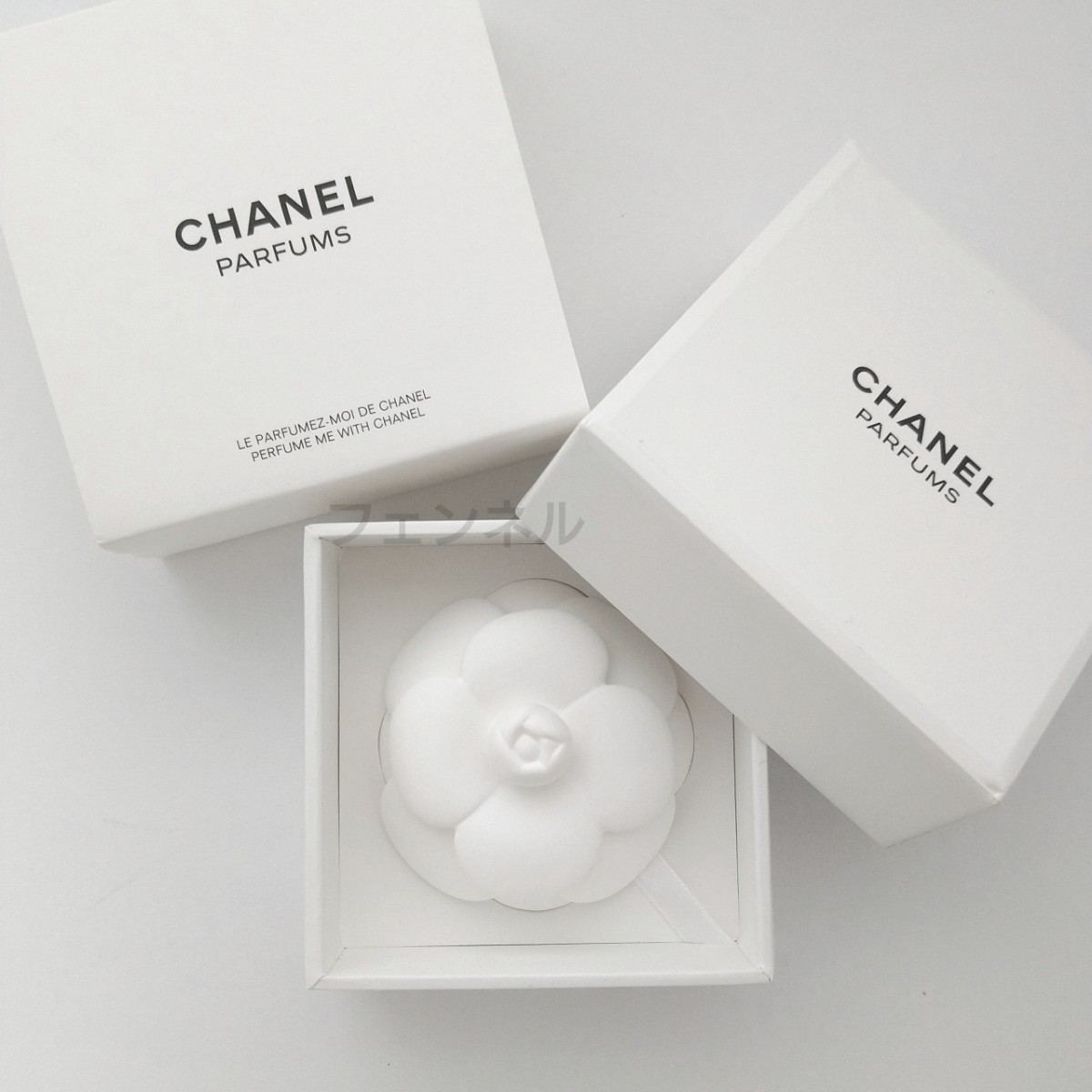 入手困難 希少 新品未使用 CHANEL 正規ノベルティ カメリア 石膏 ディフューザー  ペーパーウエイト ルーム フレグランス