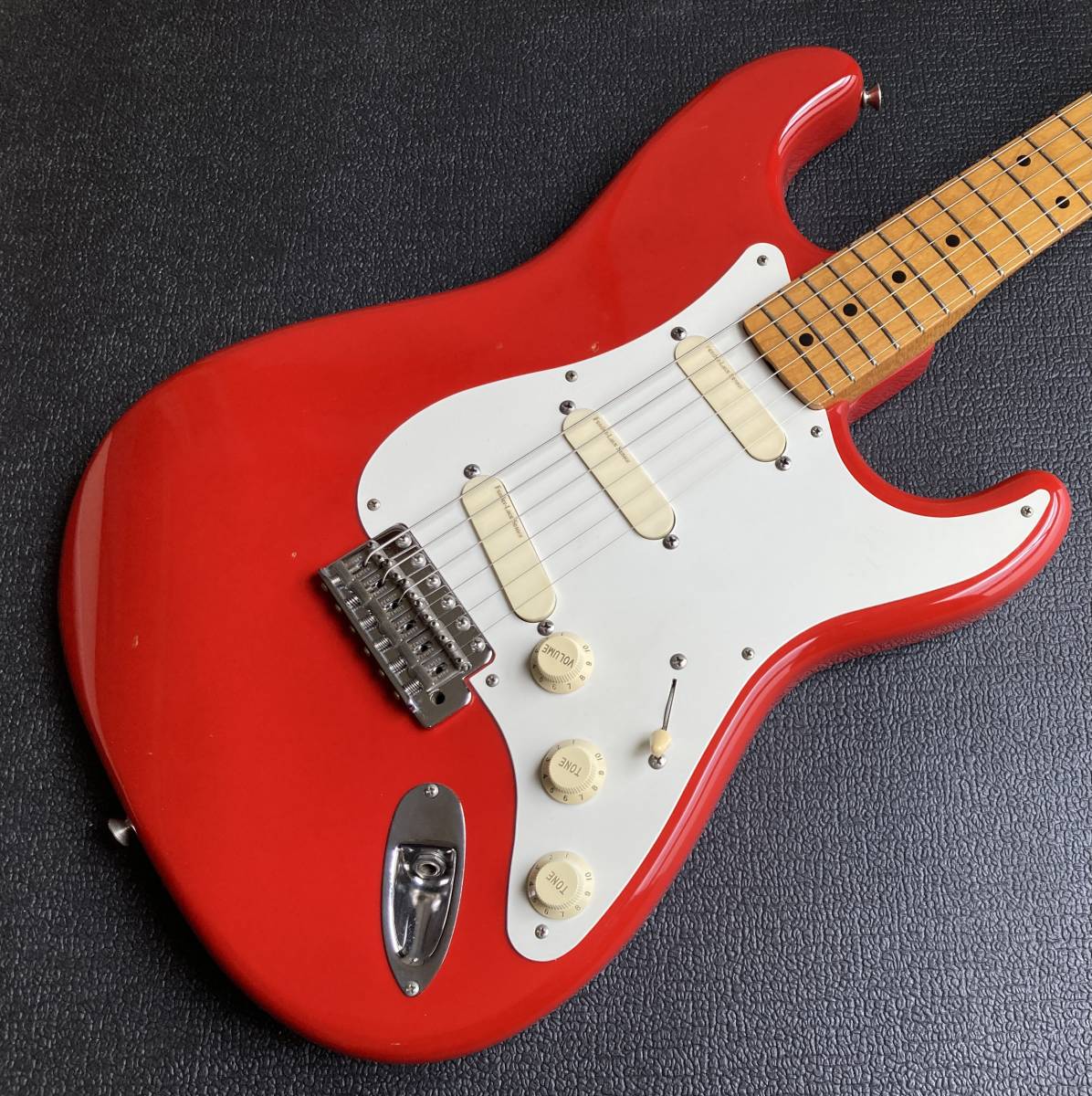 Yahoo!オークション - 【中古】Fender Japan ST54-85LS Eシ...