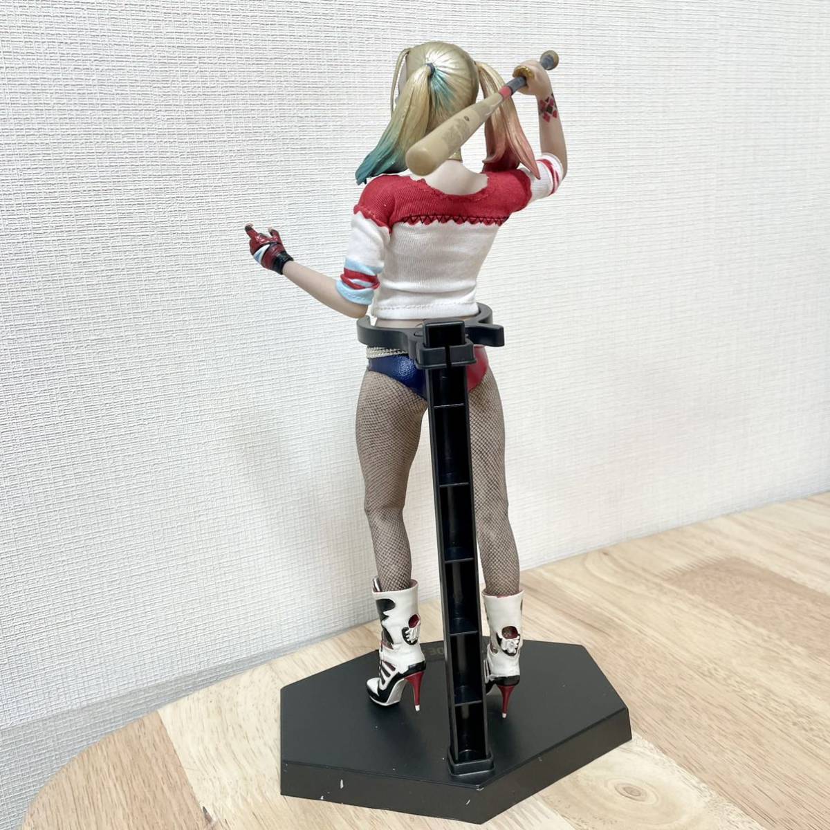 ハーレイクイン CRAZY TOYS フィギュア スーサイドスクワッド Harley