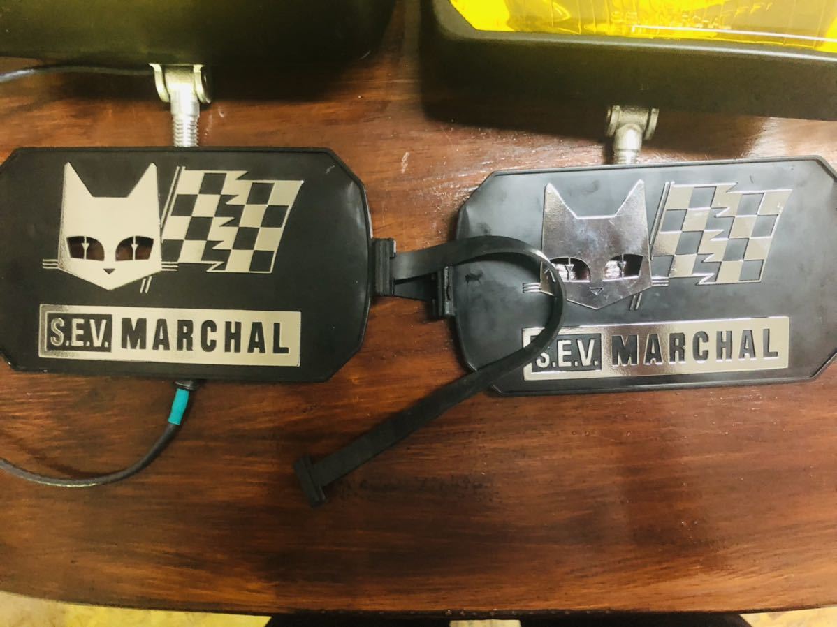 当時物 マーシャル フォグランプ 角型 ライトカバー MARCHAL 角 当時物 マーシャル フォグランプ 角型 ライトカバー MARCHAL 角