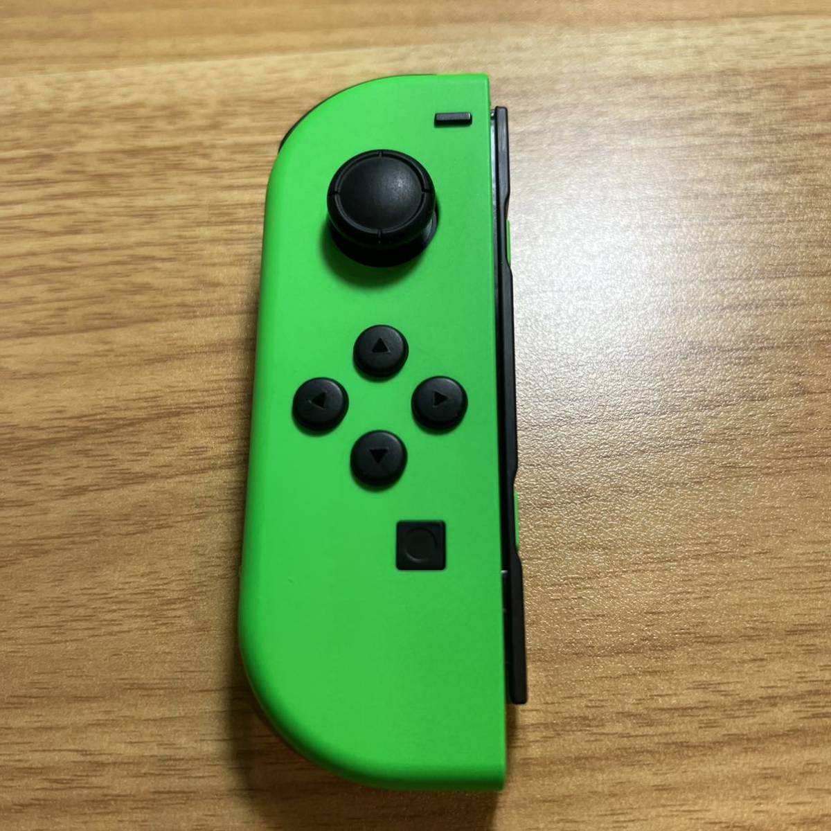 L5493 Nintendo Switch ジョイコン Joy-Con 左 ( L ) 任天堂 ネオングリーン 動作確認済み 保証あり