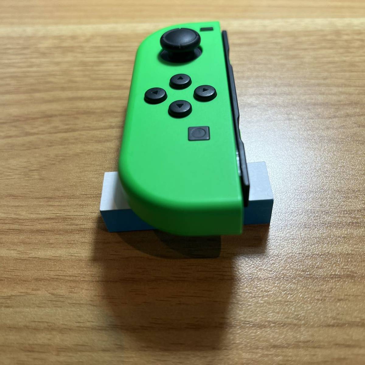 L5493 Nintendo Switch ジョイコン Joy-Con 左 ( L ) 任天堂 ネオングリーン 動作確認済み 保証あり