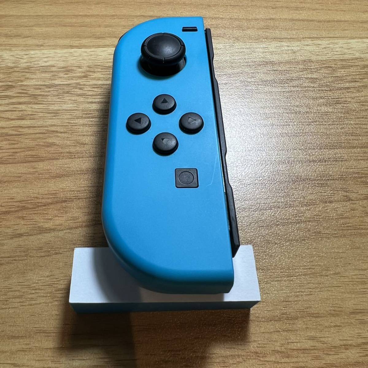 L4082 Nintendo Switch ジョイコン Joy-Con 左 ( L ) 任天堂 ネオンブルー 動作確認済み 保証あり