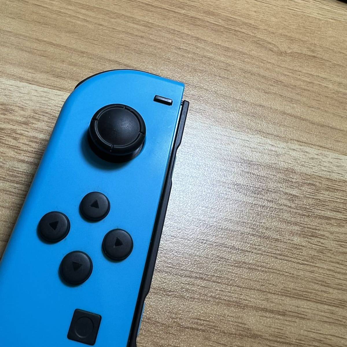 L4082 Nintendo Switch ジョイコン Joy-Con 左 ( L ) 任天堂 ネオンブルー 動作確認済み 保証あり