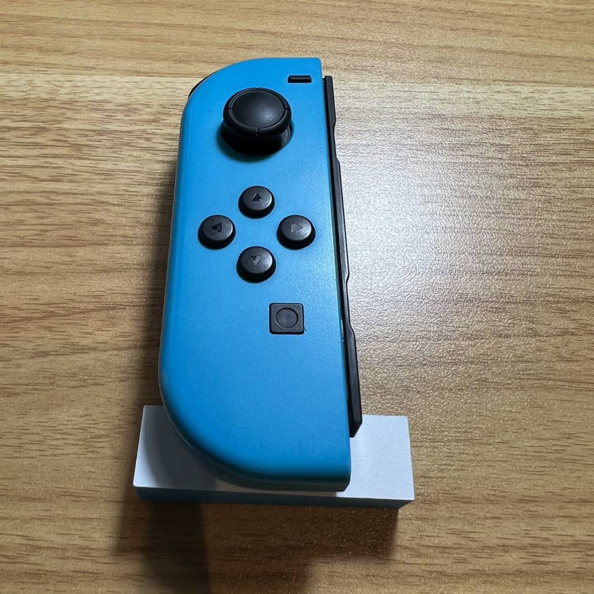 L7833 Nintendo Switch ジョイコン Joy-Con 左 ( L ) 任天堂 ネオンブルー 動作確認済み 保証あり_画像5