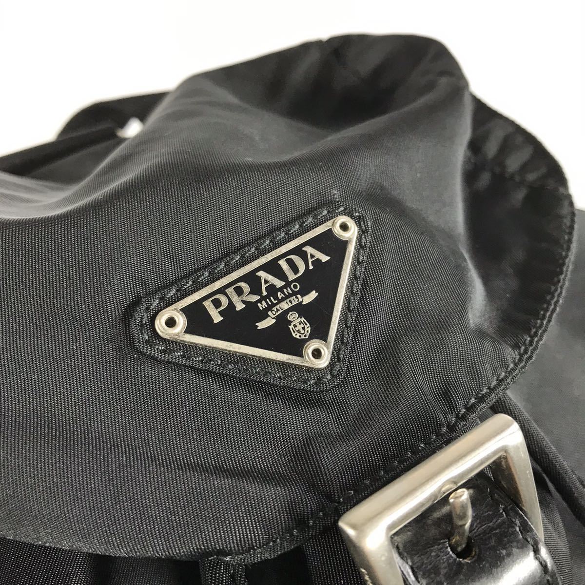 プラダ】本物 PRADA リュックサック 三角ロゴプレート 黒色系 バック