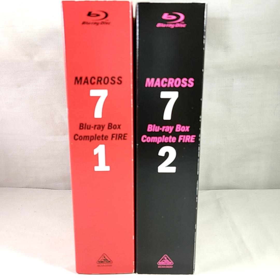 マクロス7　初回版　Blu-ray BOX　Complete FIRE 1＆2　全２巻セット　全52話＋劇場版＋OVA4話収録