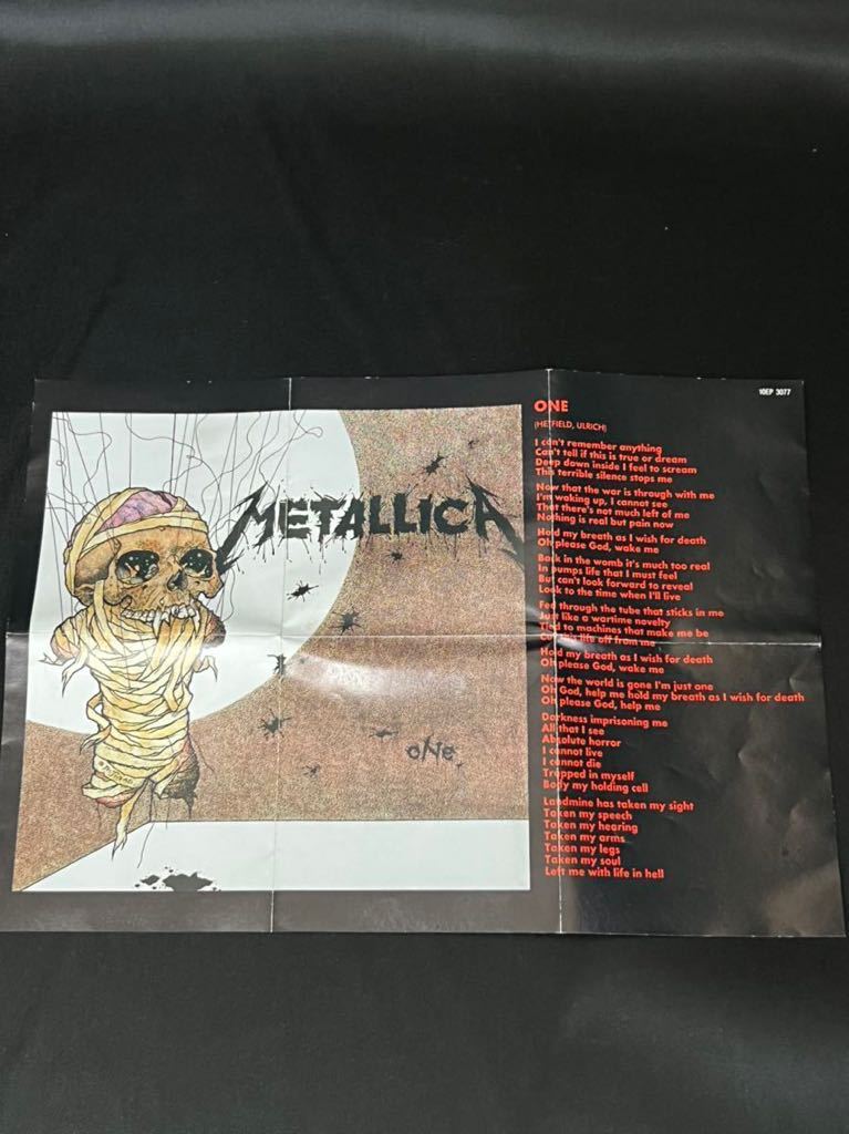8cm CD シングル / 赤盤 / Metallica メタリカ / One / CBS / Sony / 10EP 3077 / 管理番号：SF0110_画像4