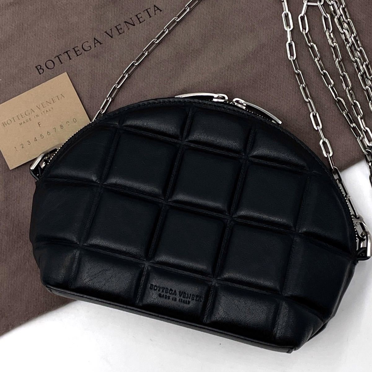 極微品】 BOTTEGA VENETA ボッテガヴェネタ パデット ハーフムーン