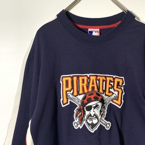 【レア】MLB PIRATES パイレーツ メジャーリーグ 2004 ワッペン 長袖Tシャツ 160サイズ ネイビー 女性の方にも 匿名配送_画像1