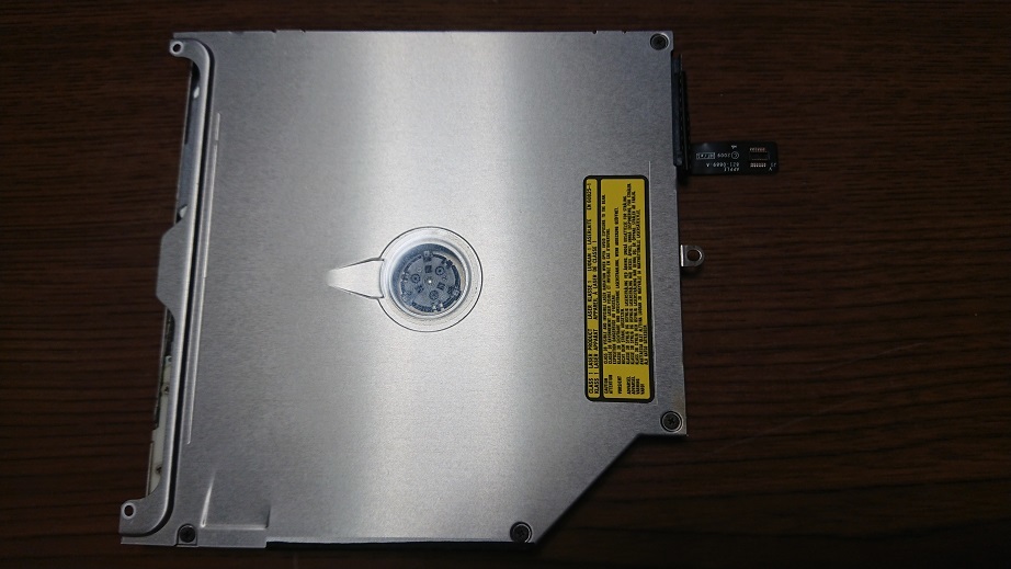 【Panasonic】 UJ898 DVD ±R/RW ドライブ スロットイン型 SATA接続 9.5mm動作確認済み_画像2