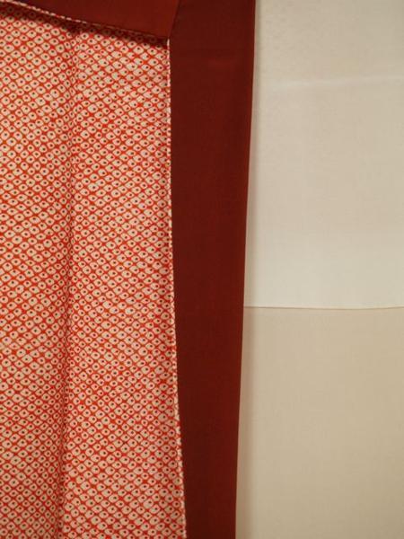 絹100% 一越縮緬 小紋染きもの 誂え仕立て品 中古品_画像7