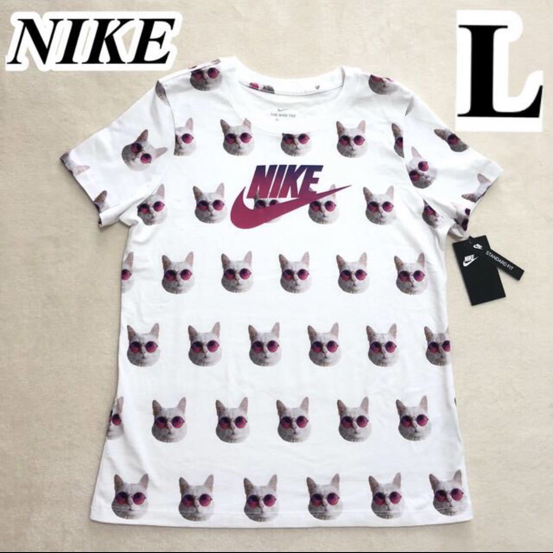 NEW NIKE Tシャツ レディースL