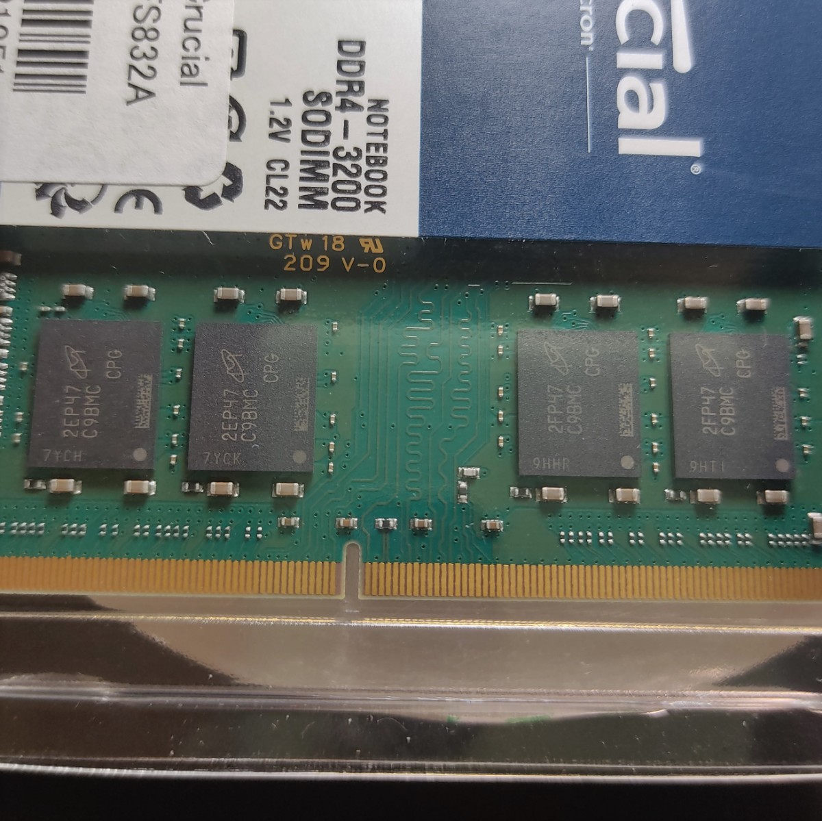 ノートPC用 SODIMM 8GBx2枚組 crucial CT2K8G4SFS832A DDR4-3200