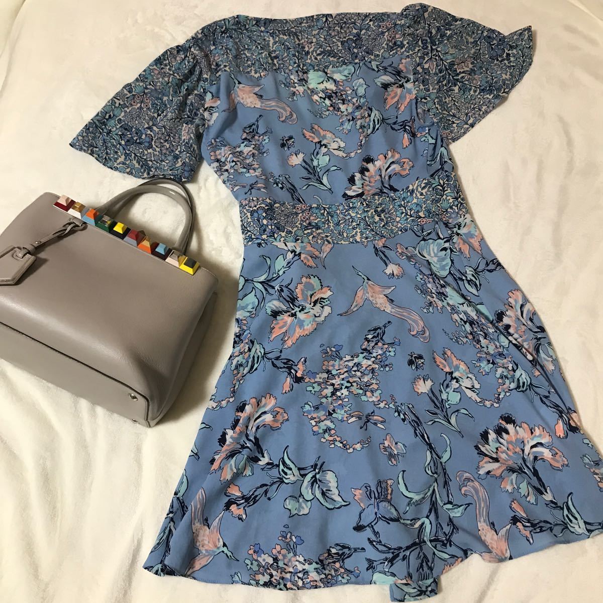 BCBG ラップ　ワンピース カシュクール