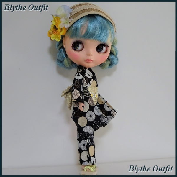 ♪Blythe＊ブライスアウトフィット♪浴衣（モダン・黒）セット・下駄付き！_画像4