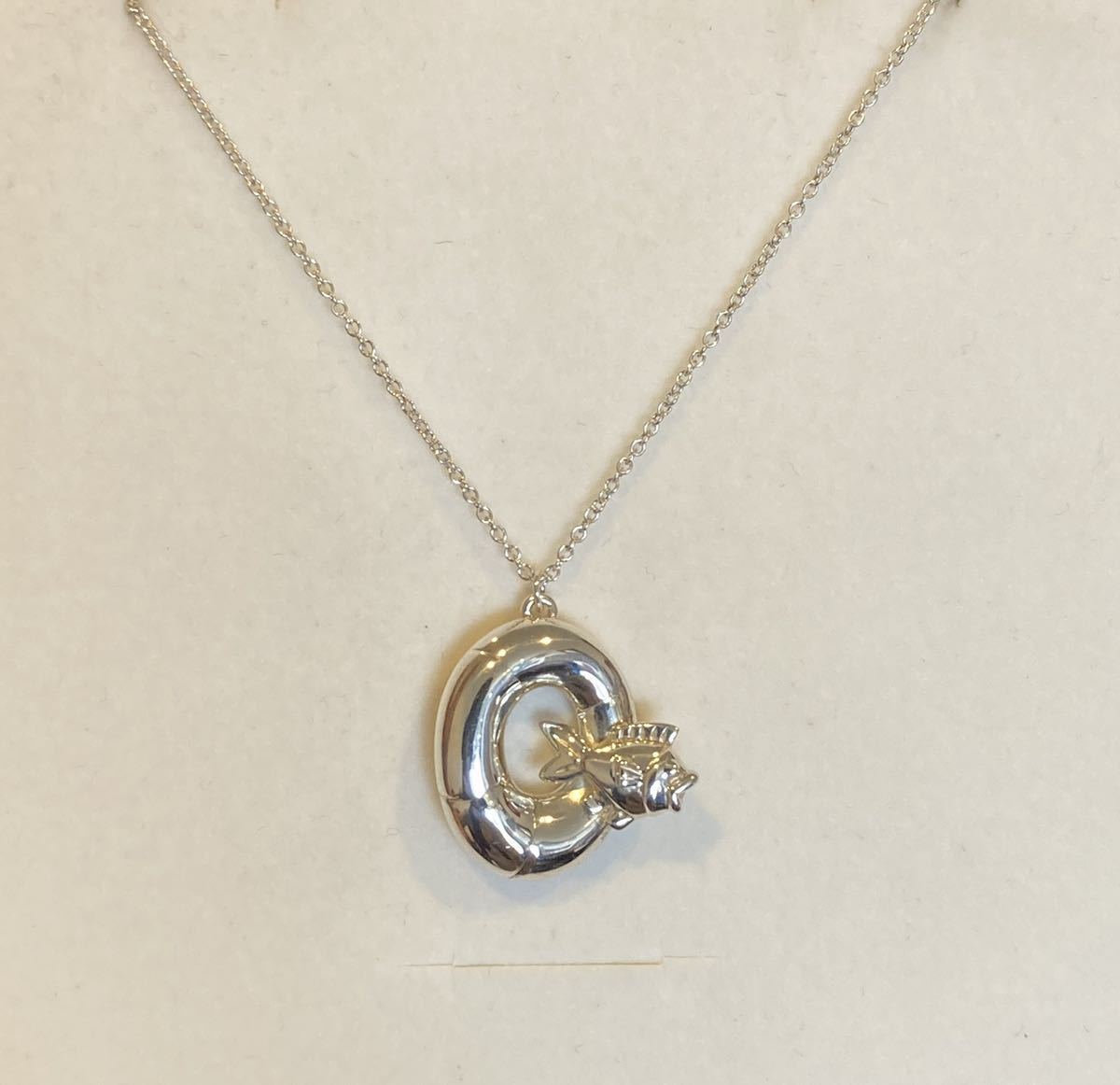 レア!! 新品 正規品 ティファニー tiffany&co ネックレス フィッシュ 浮き輪 シルバー ケース巾着紙袋リボン 箱 プレゼント 魚