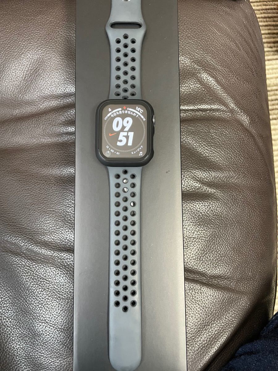 2022人気特価 MG173J/A 44mm GPSモデル 6 Series Nike Watch 美品 Apple - Apple Watch