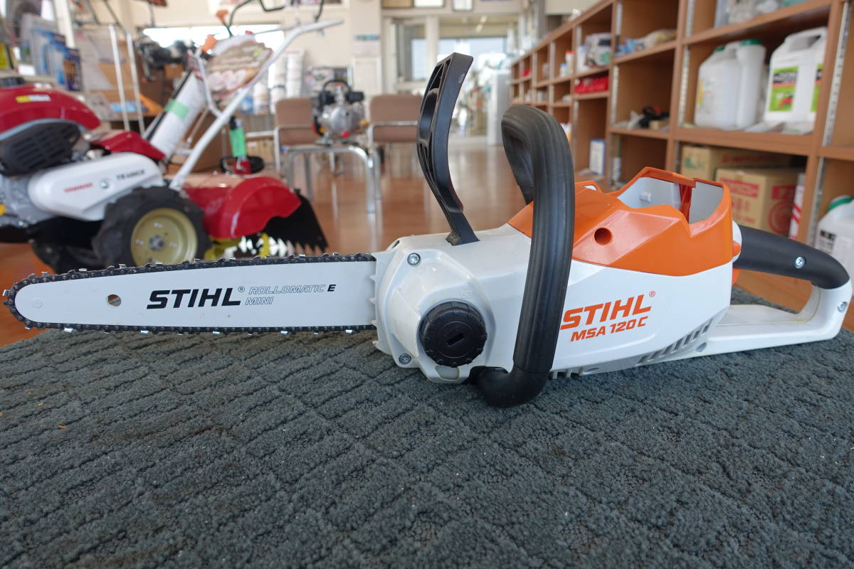 展示品 実演機 STIHL スチール バッテリーチェンソー MSA120C-B 展示品 実演機 STIHL スチール バッテリーチェンソー MSA120C-B