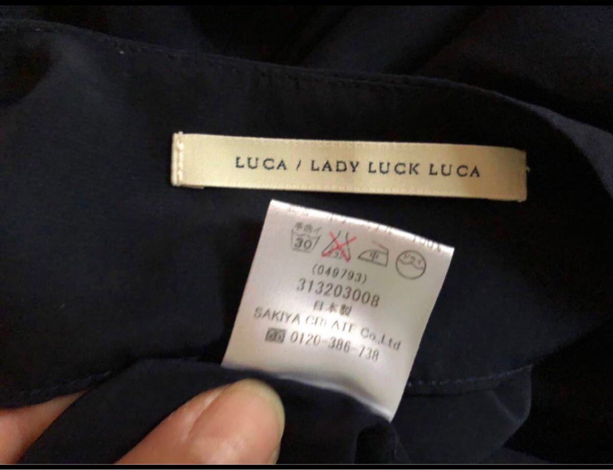 美品LUCA L-LADY LUCK LUCA日本製ドレープが上品！ドルマンスリーブ半袖カットソーS-M相当♪黒ブラックブラウス