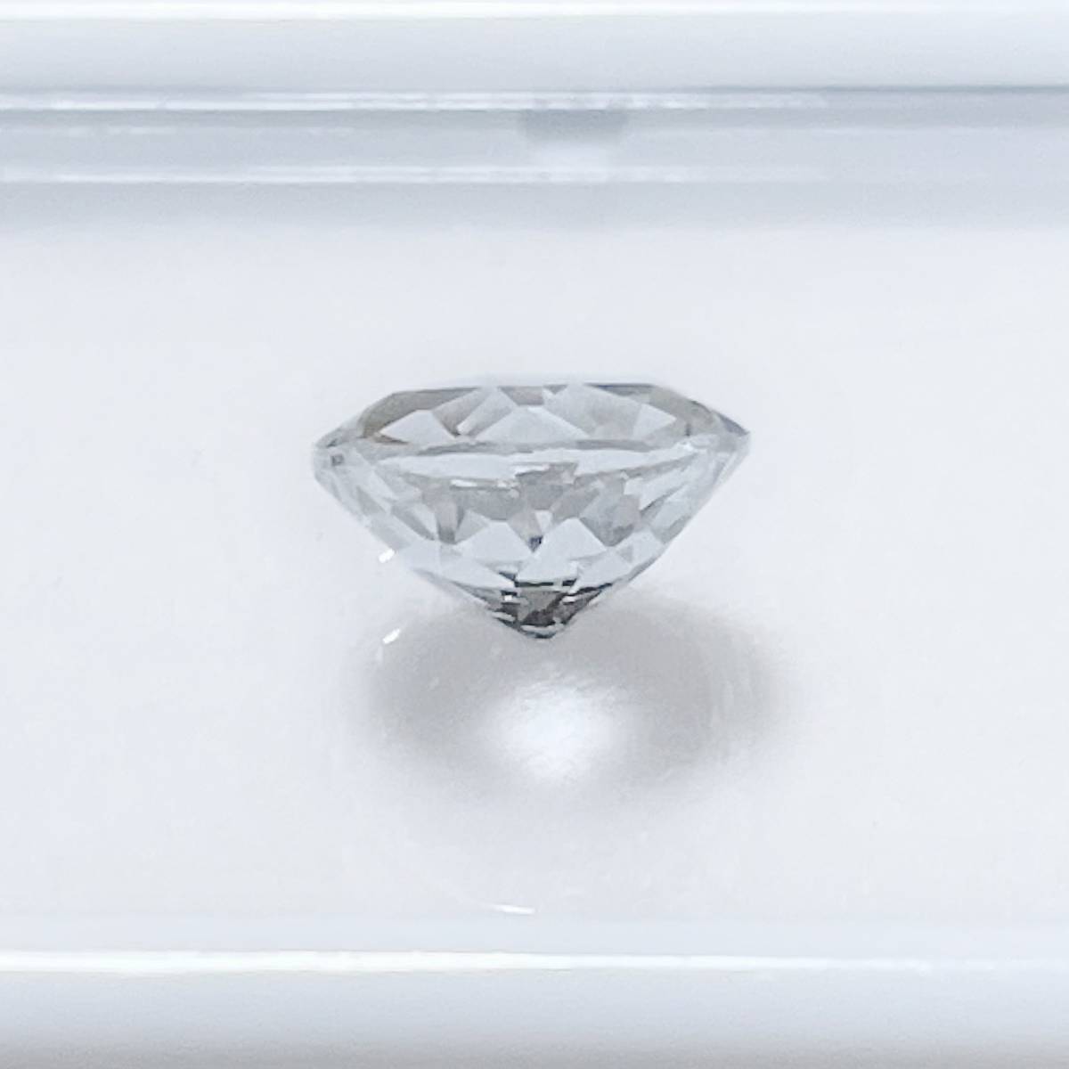 天然　ジルコン　クリアホワイト　ルース　ラウンドカット　1.500ct　裸石　宝石　新品未使用_画像4