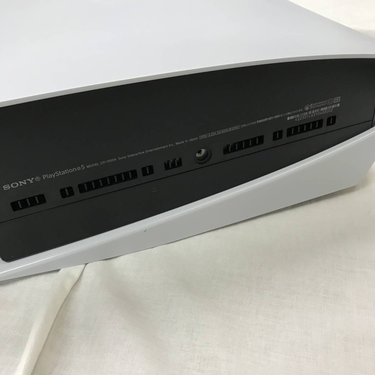 gj750 送料無料！動作品 PS5 プレイステーション5 本体 CFI-1100A01 ディスクドライブ搭載モデル_画像5