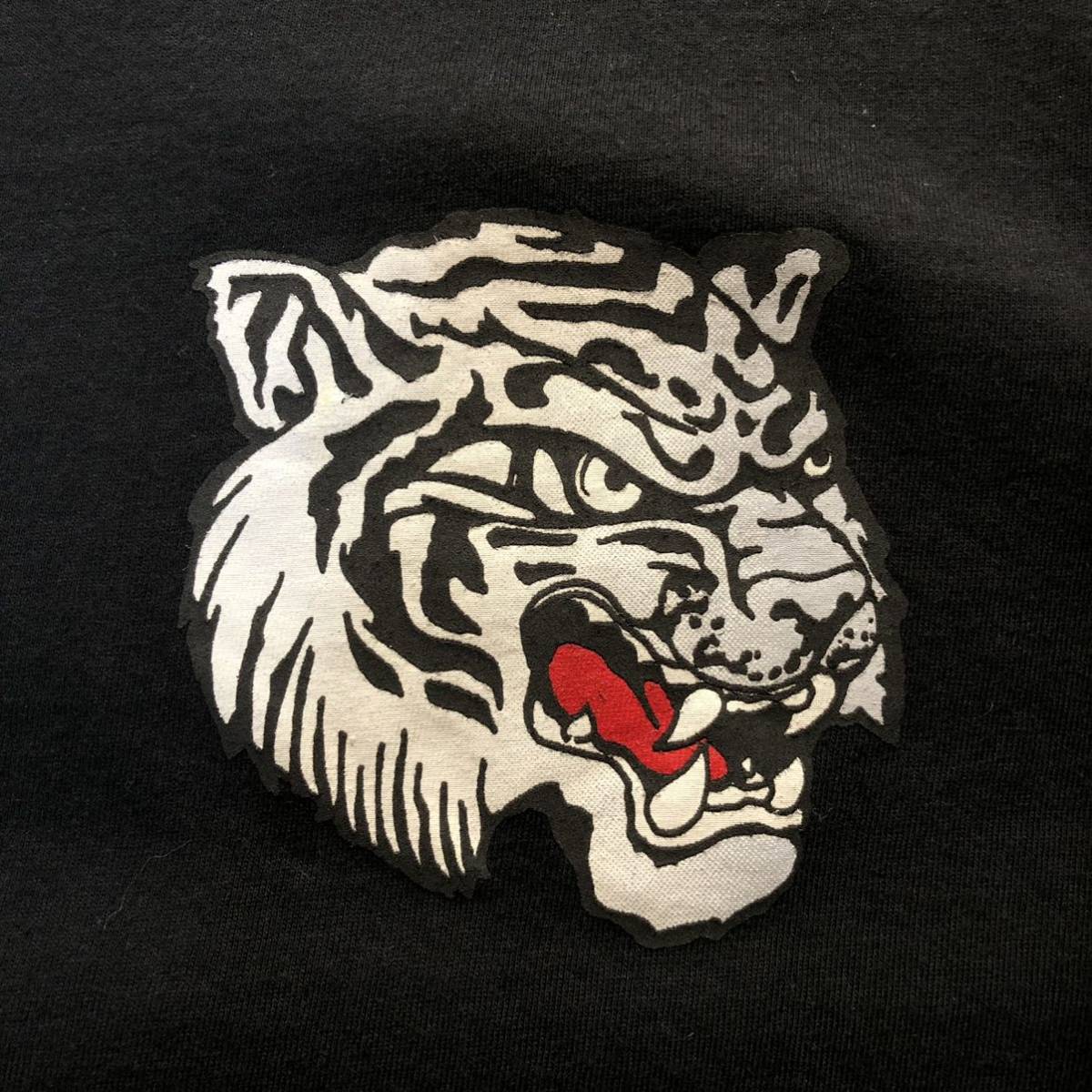 海外限定 NIKE 虎 長袖 Tシャツ ブラック Sサイズ / ロンT 海外限定 NIKE 虎 長袖 Tシャツ ブラック Sサイズ / ロンT