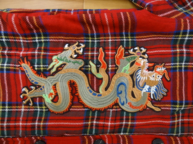 【SAPEur サプール】ドラゴン刺繍 OVER CPO JACKET RED Mサイズ ●２　チェックシャツジャケット 古着_画像3