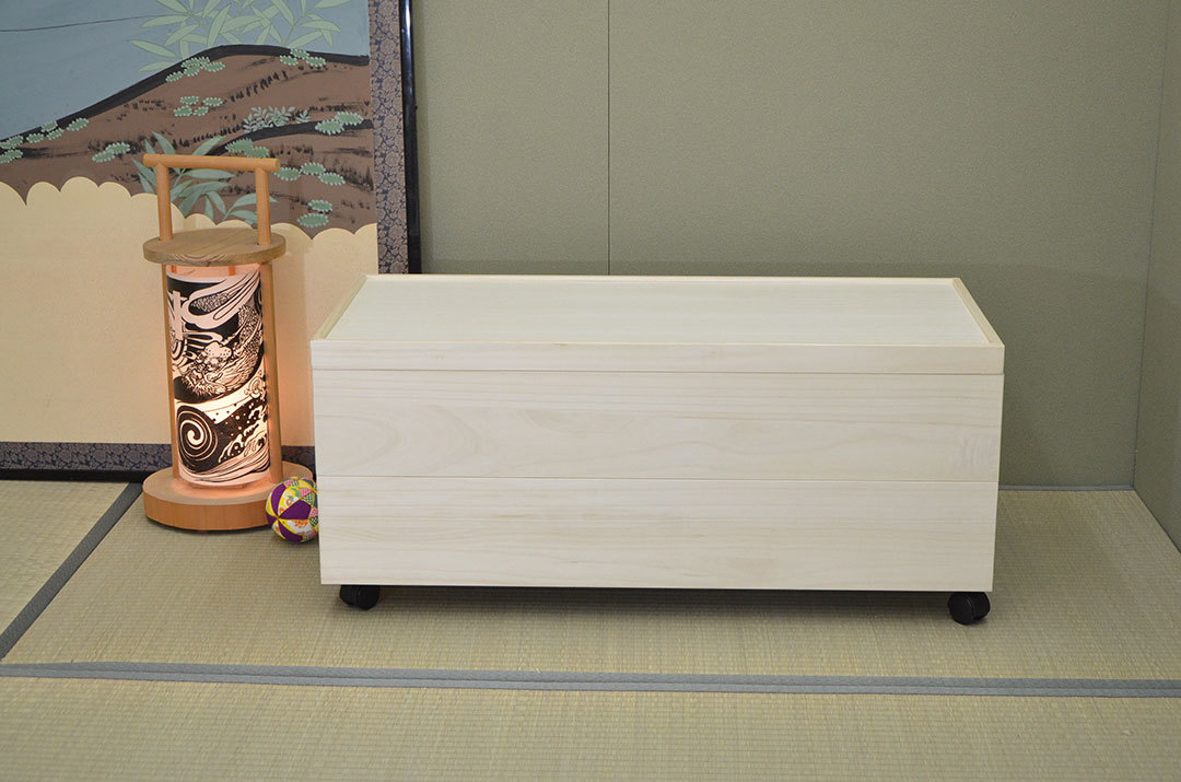  kimono storage case . clothes case . box 2 step two step regular with casters . kimono for ... case . box regular . front ... Kyoto city ..