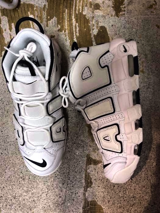 NIKE(ナイキ) AIR MORE UPTEMPO W SUMMIT WHITE メンズ 28  古着 0743