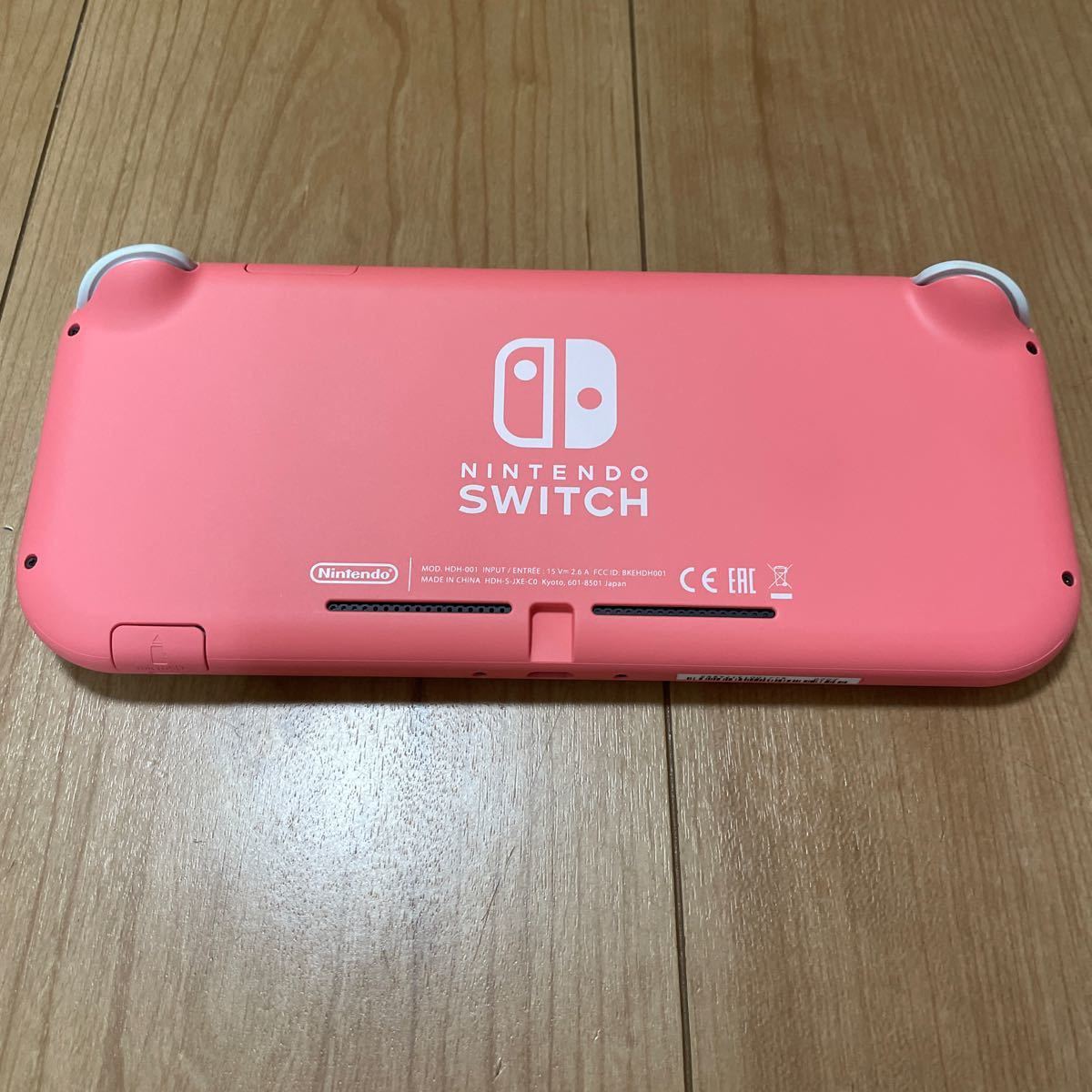 【美品】Nintendo Switch light コーラル 欠品無し　2020年製