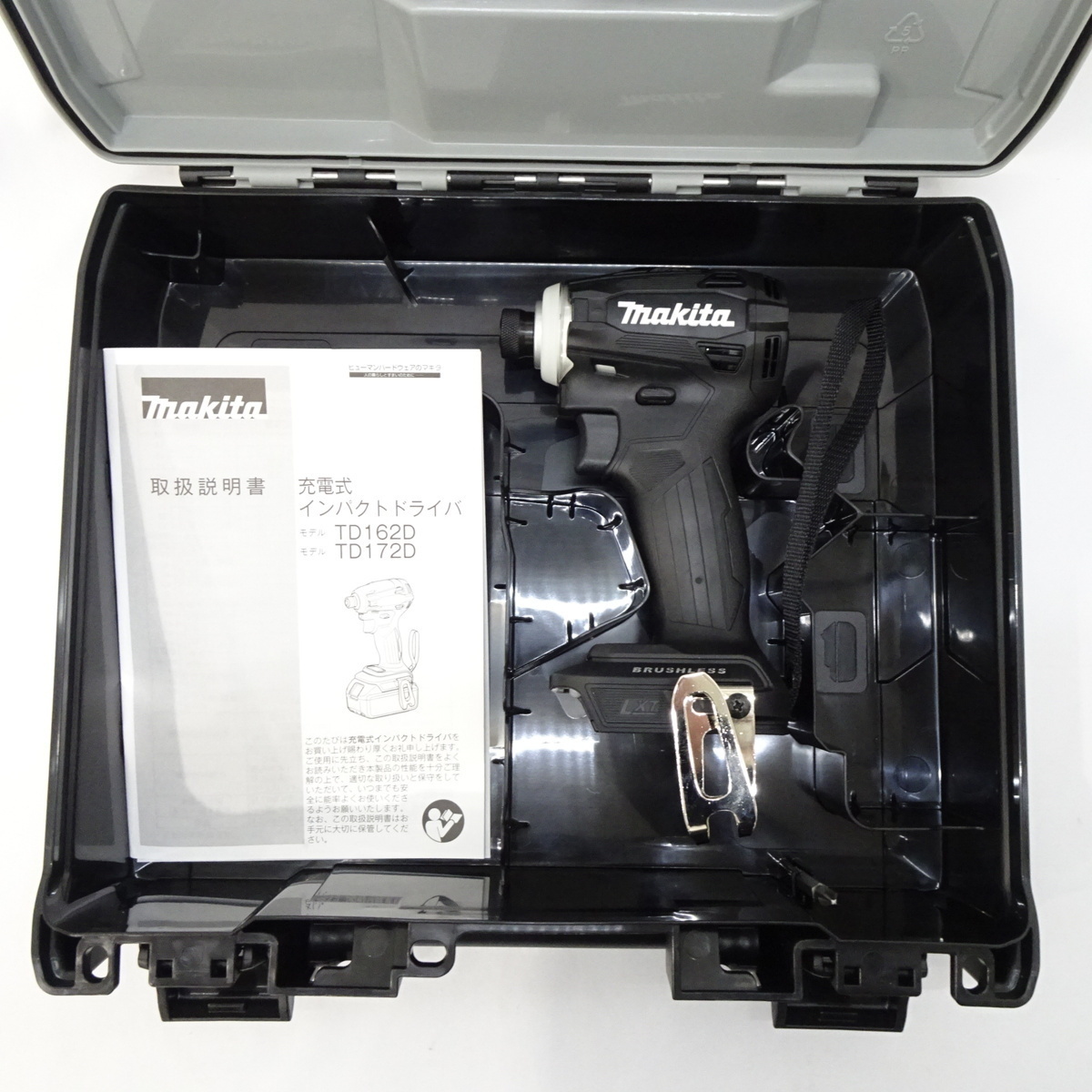 新品】makita マキタ 18V 充電式インパクトドライバー TD172D B
