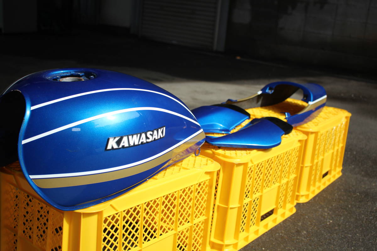 送料 ¥2300 KAWASAKI カワサキ ゼファー 750 ZR750C タンク 社外