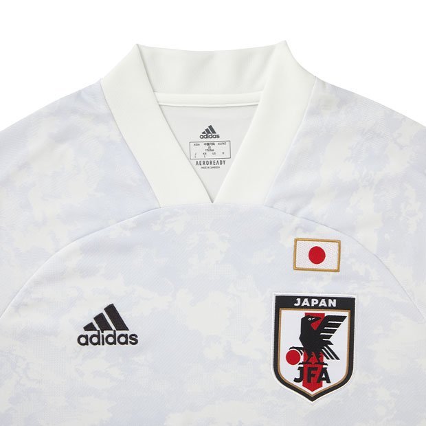 新品未使用タグ付き☆adidasアディダス公式ウェア サッカー日本代表レプリカユニフォーム☆アウェイ☆白グレイ☆Tシャツ☆サムライ・ブルー_画像3