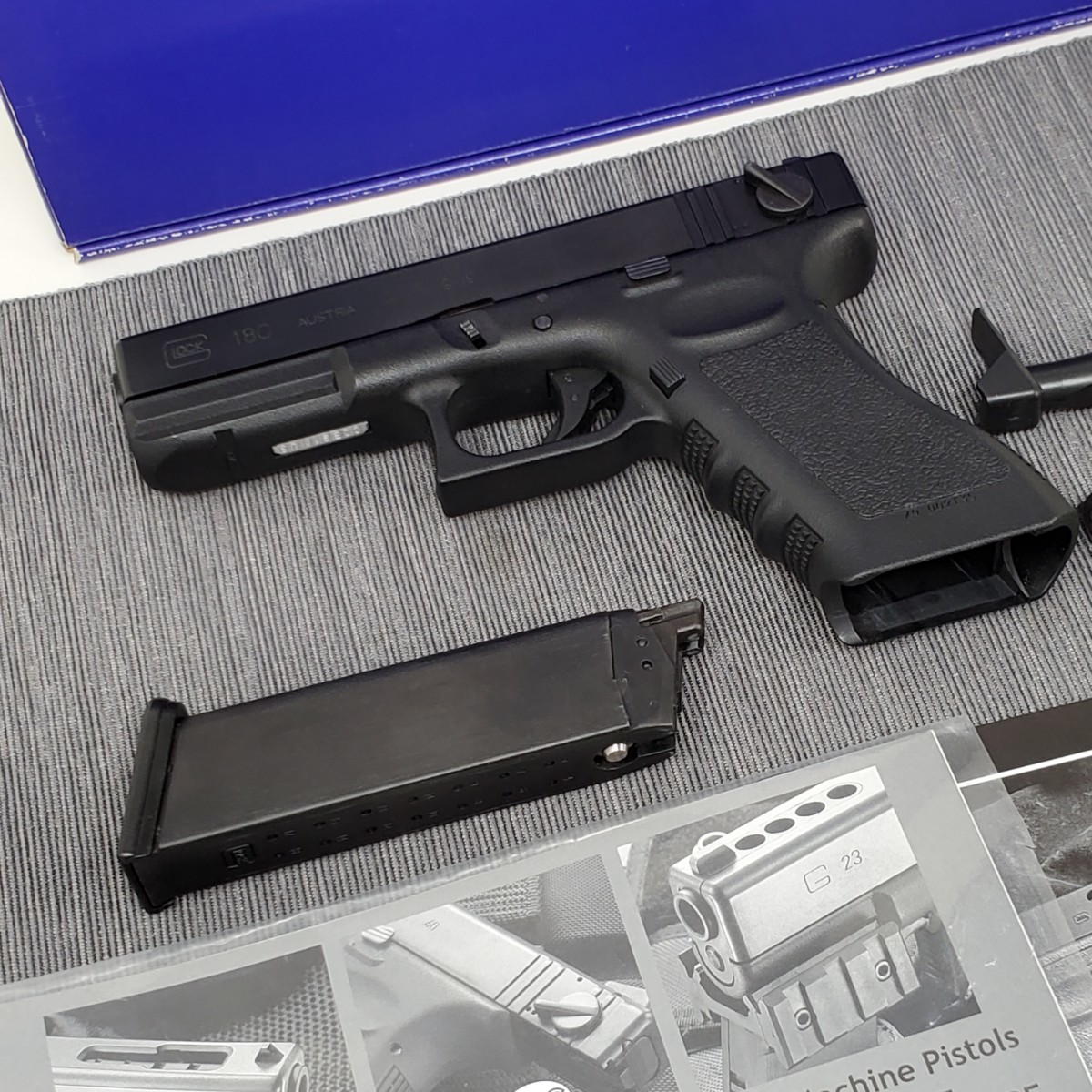 KSC グロック G18C マシンピストル ABS セミ・フルオート ガス KSC グロック G18C マシンピストル ABS セミ・フルオート ガス