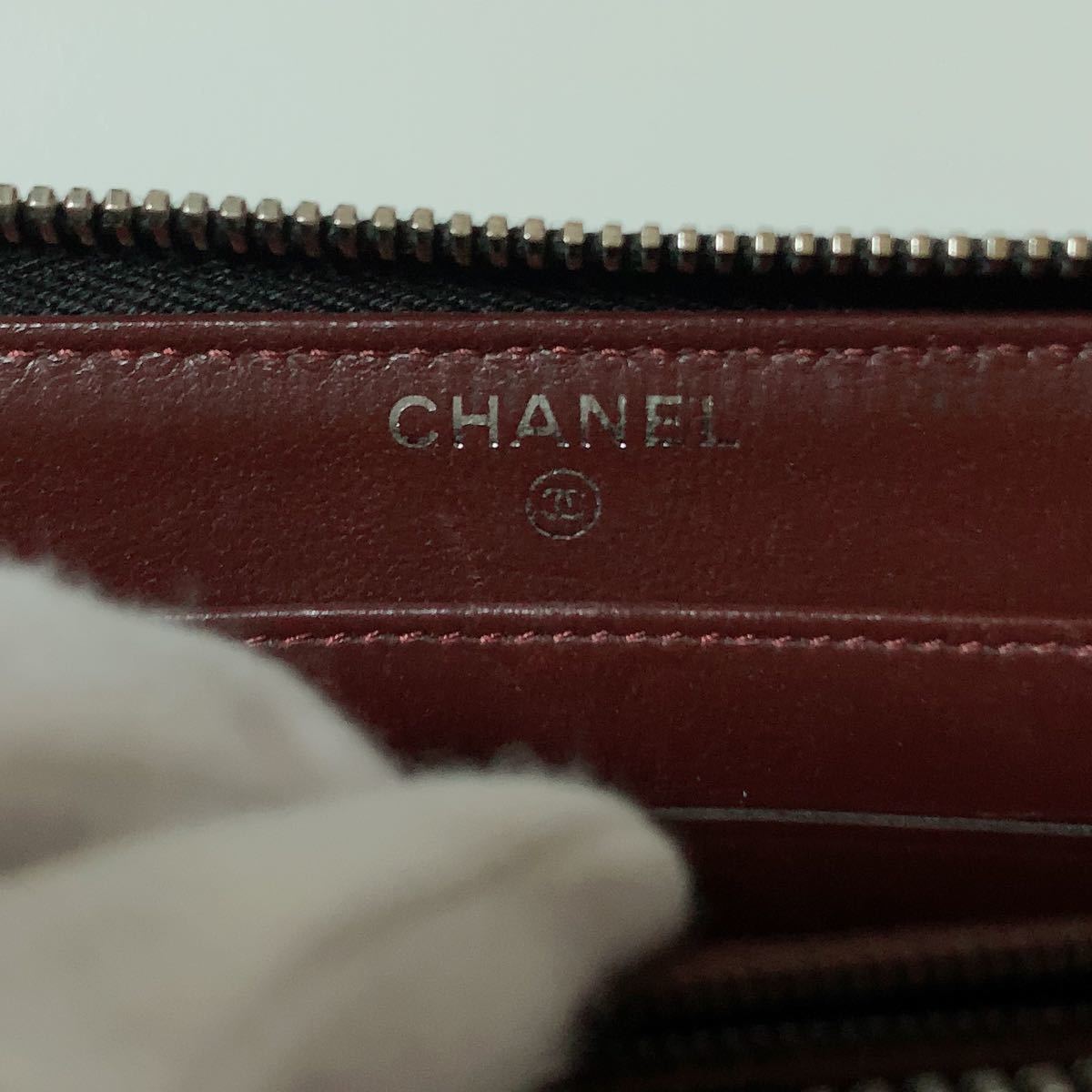 PayPayフリマ限定価格CHANEL【美品】ラウンドファスナー長財布、マトラッセラムスキン　シルバー金具